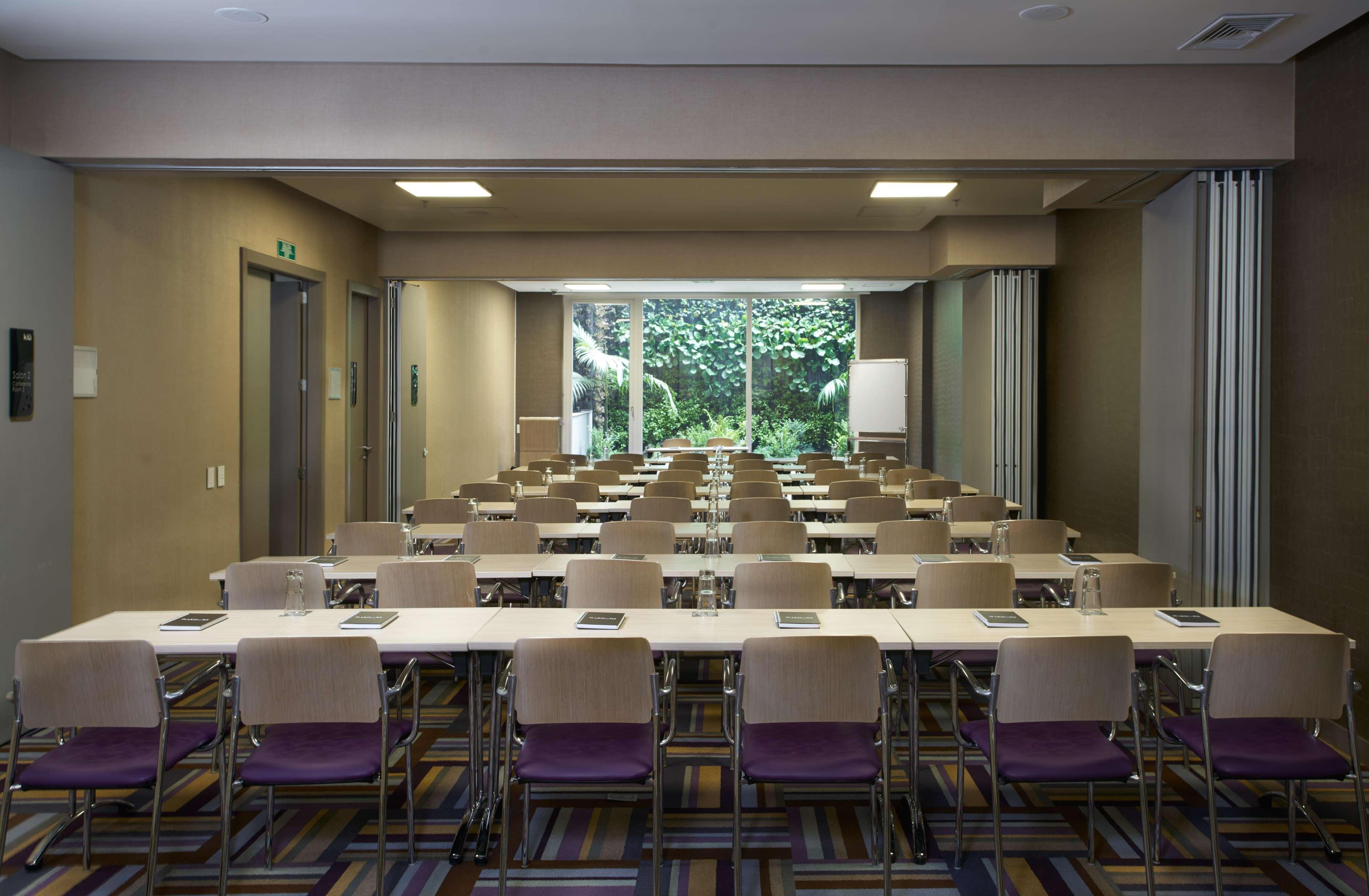 Hotel 100 Luxury Suites By Preferred Bogotá Esterno foto Meeting room