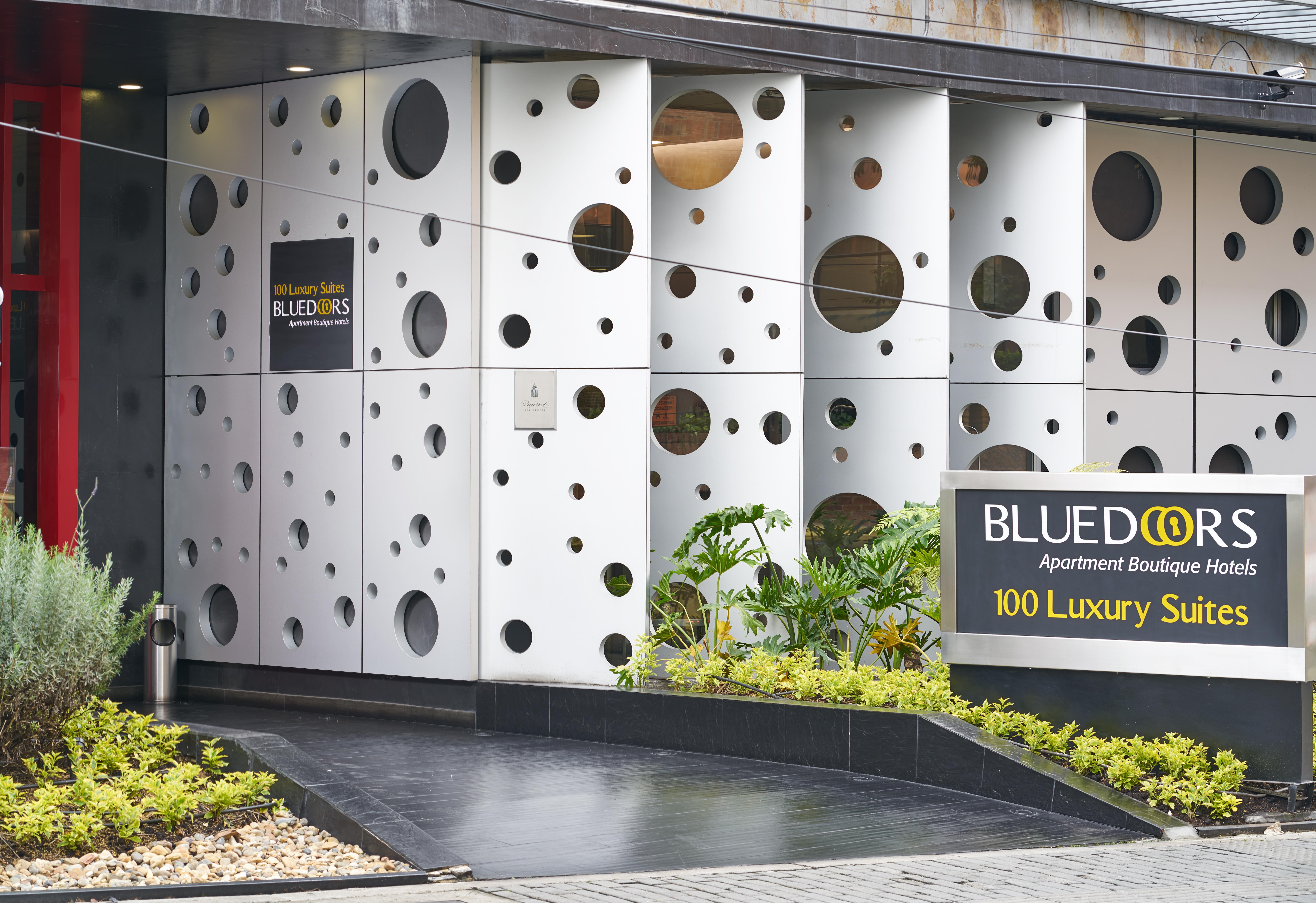 Hotel 100 Luxury Suites By Preferred Bogotá Esterno foto Bluedors